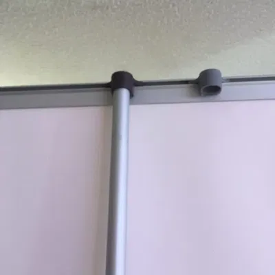 Móc treo quảng cáo thay thế cho vật dụng hỏng