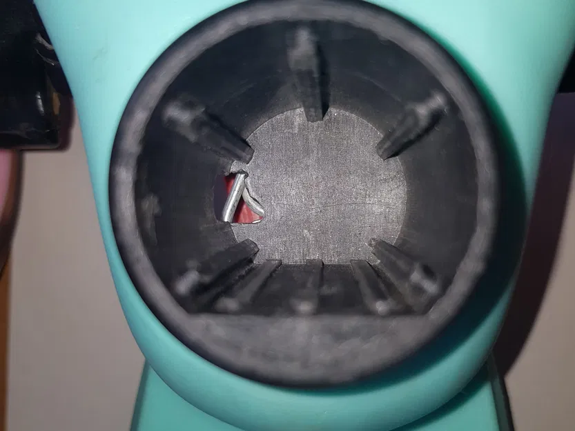 Scooter ba bánh Meteor Tucan với chi tiết nâng cấp tay lái - Image 2