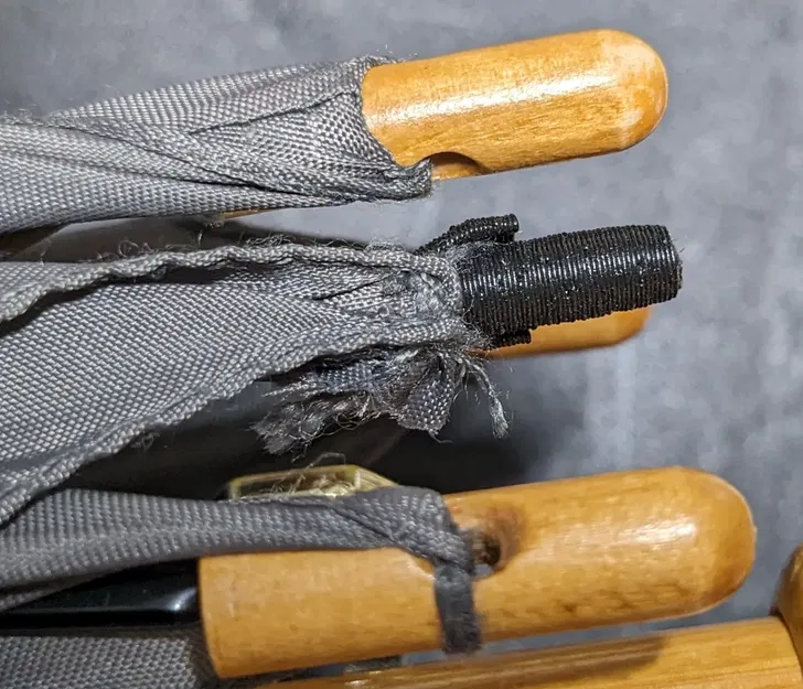 Sửa chữa ô dù với phụ kiện ruy băng nhỏ - Image 2