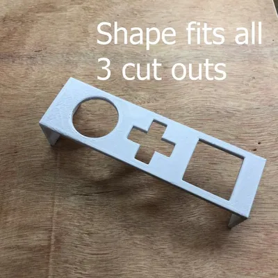 Hình dạng không thể có vừa với cả 3 lỗ cắt