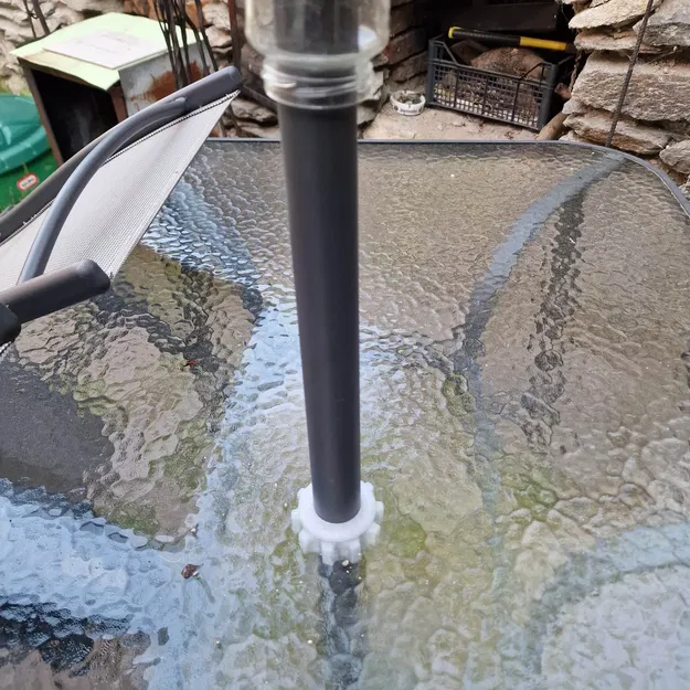 Nắp đậy cho bàn ngoài trời dùng ô che nắng - Image 1