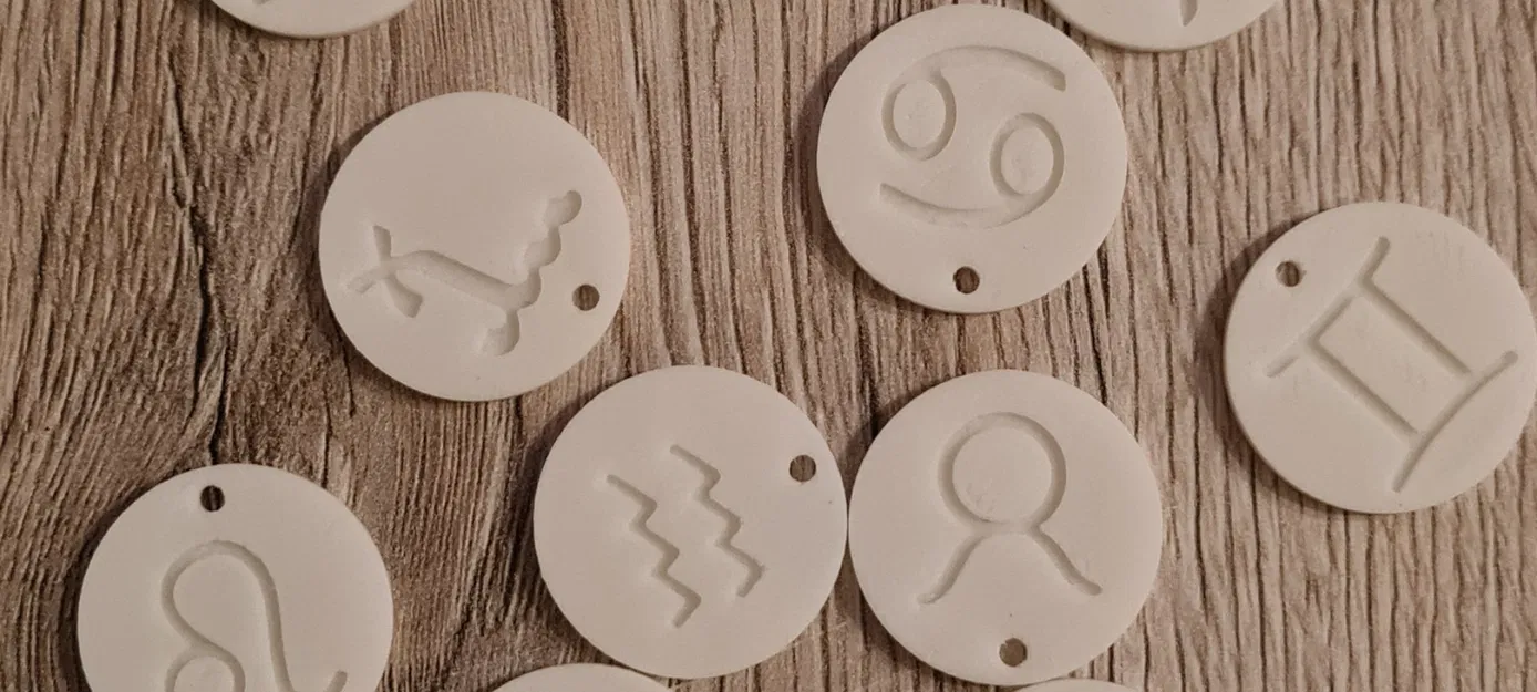 **Móc khóa hình chòm sao độc đáo dành cho phái đẹp** - Image 2