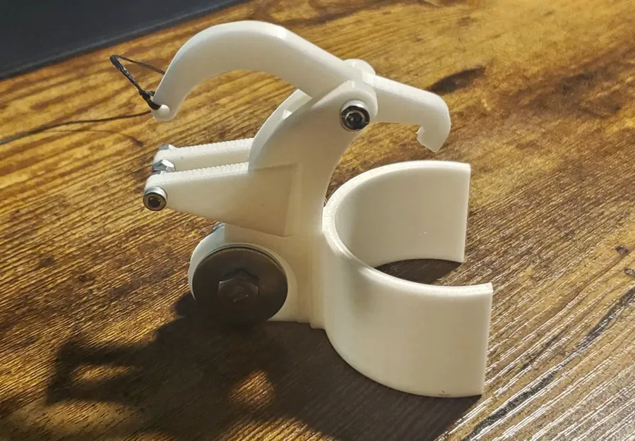 Giá đỡ cho bình xịt côn trùng gắn trên cây dài V2 - Image 4