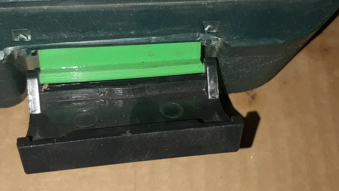 Bộ dụng cụ Mannesmann 215 món với bản lề chắc chắn - Image 1