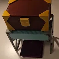 Giá đỡ an toàn cho hộp đồ quý giá