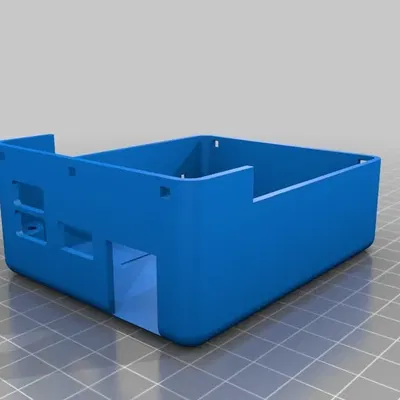 Vỏ máy LattePanda hỗ trợ tản nhiệt