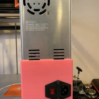 Nắp nguồn S-500-24 với ổ cắm IEC 320