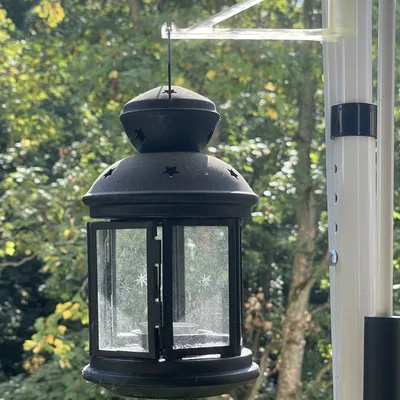 Giá đỡ đèn lồng cho mái hiên sử dụng ốc vít M3