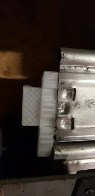 **Bộ dẫn hướng nhựa cho cửa cuốn TH 100** - Image 10