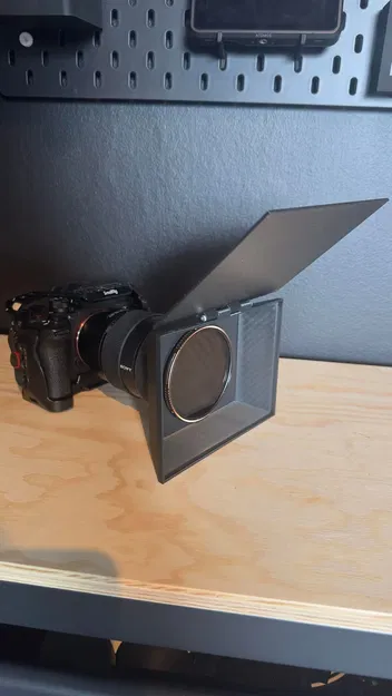 Giá đỡ mattbox cho camera với thiết kế tùy chỉnh - Image 1