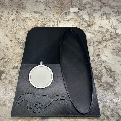 Giá đỡ MagSafe cho Mustang Mach-E từ Apple