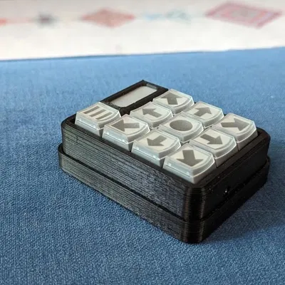 Bàn phím macropad RP2040 với CircuitPython