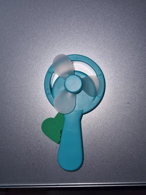 Thay thế tay cầm quạt cầm tay dễ dàng và nhanh chóng - Image 1