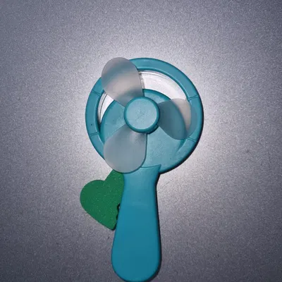 Thay thế tay cầm quạt cầm tay dễ dàng và nhanh chóng