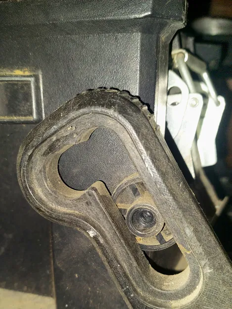 Hộp dụng cụ di động Stanley Fat Max với thiết kế cantilever - Image 3