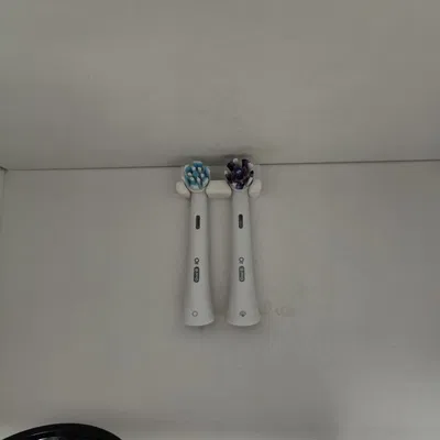 Giá treo bàn chải đánh răng Oral-B cho 2 đầu bàn chải