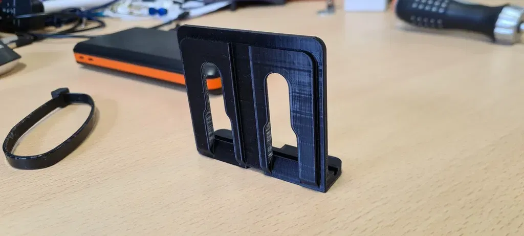 Giá đỡ pin cho Oculus Quest 2 và Meta Quest 3 - Image 4