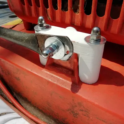 Sửa chữa deck máy cắt cỏ Flymo 25 năm tuổi