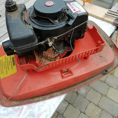 Sửa chữa deck máy cắt cỏ Flymo 25 năm tuổi