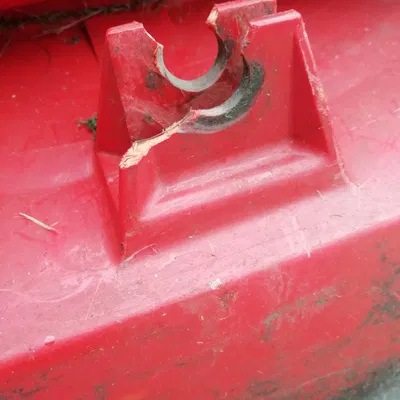 Sửa chữa deck máy cắt cỏ Flymo 25 năm tuổi