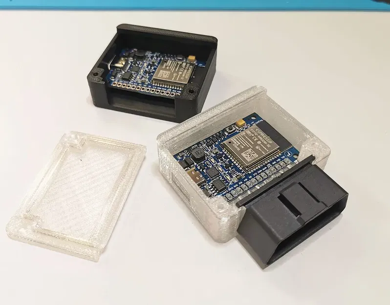 Bảng ESP32 RejsaCAN cho xe hơi với giao diện CAN - Image 1