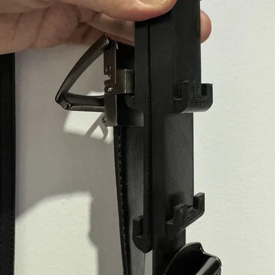 Móc treo thắt lưng thông minh từ harmattan design