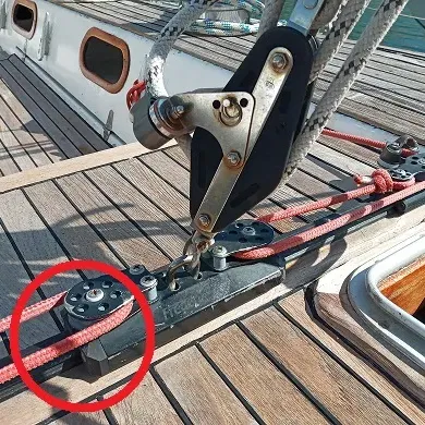 Xe kéo mainsheet đã ngừng sản xuất cho thuyền buồm