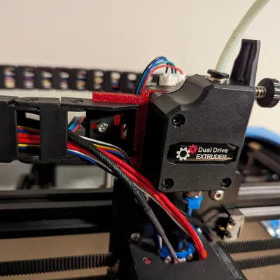 Giá đỡ BMG cho Ender 6 với điểm gắn dây cáp