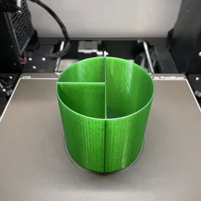 Bộ chia cho cốc bút hình bình hoa xoáy xúc giác của Donald Sayers