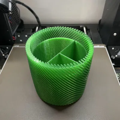 Bộ chia cho cốc bút hình bình hoa xoáy xúc giác của Donald Sayers