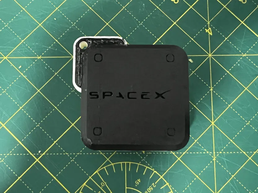 Móc khóa chunky với logo Space X - Image 2