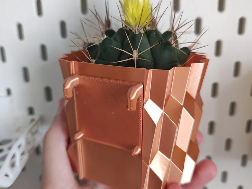 Đèn chùm pha lê treo và chậu cây cho Ikea Skadis - Image 2