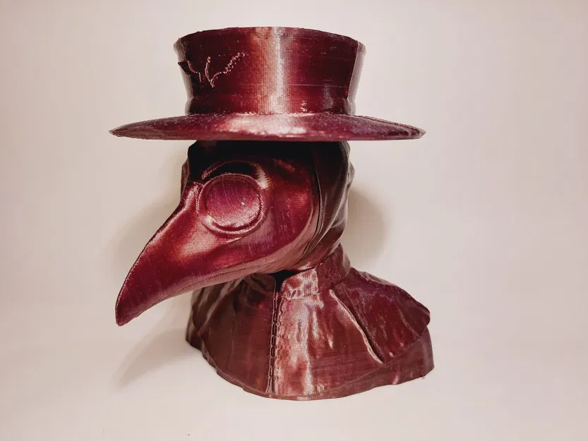 Bức tượng và khuyên tai Bác sĩ Dịch hạch - Image 2