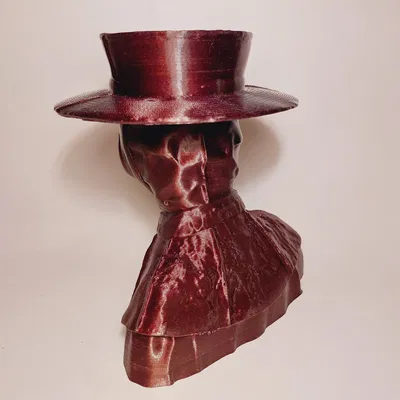 Bức tượng và khuyên tai Bác sĩ Dịch hạch