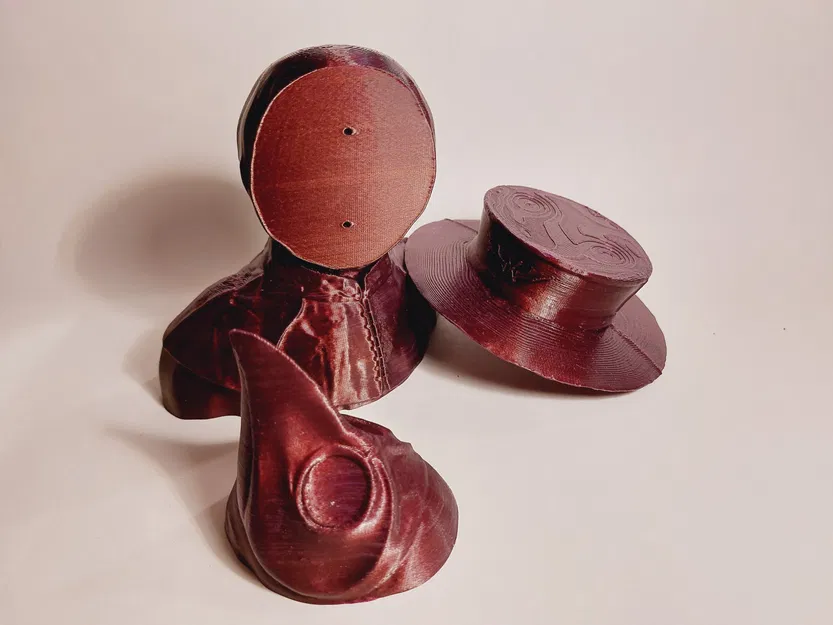 Bức tượng và khuyên tai Bác sĩ Dịch hạch - Image 5