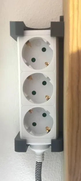 Giá đỡ cáp nối cho ổ cắm Action tại cửa hàng Hà Lan - Image 1