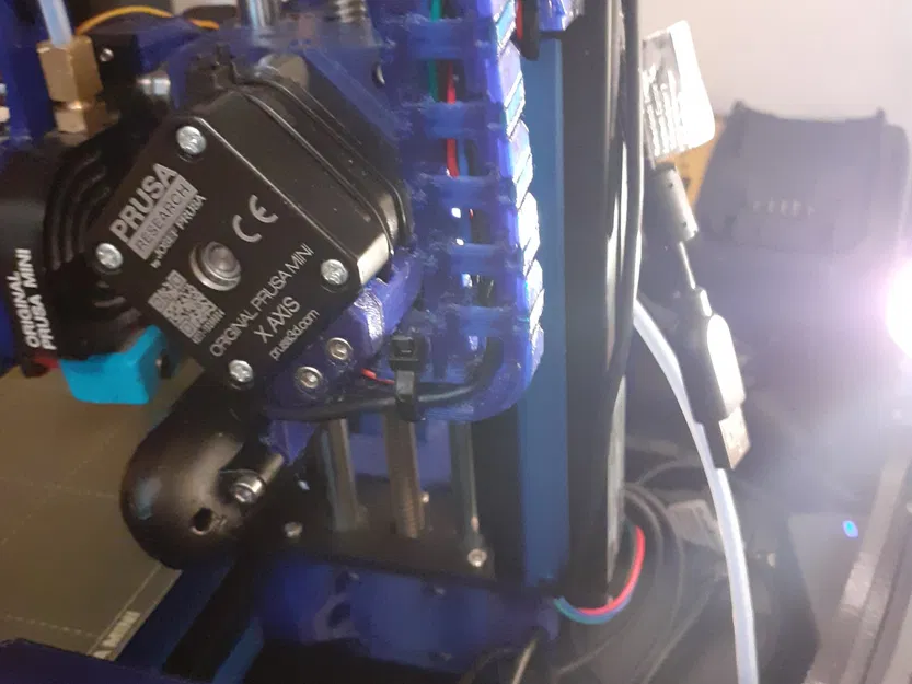 Giá đỡ động cơ Logitech C170 cho Prusa Mini X với dây cáp Z-axis - Image 1