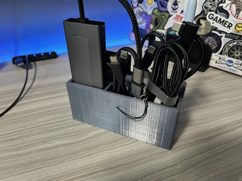 Giá đỡ đứng dọc cho iPad Pro 12.9 inch Logitech Combo Touch - Image 3