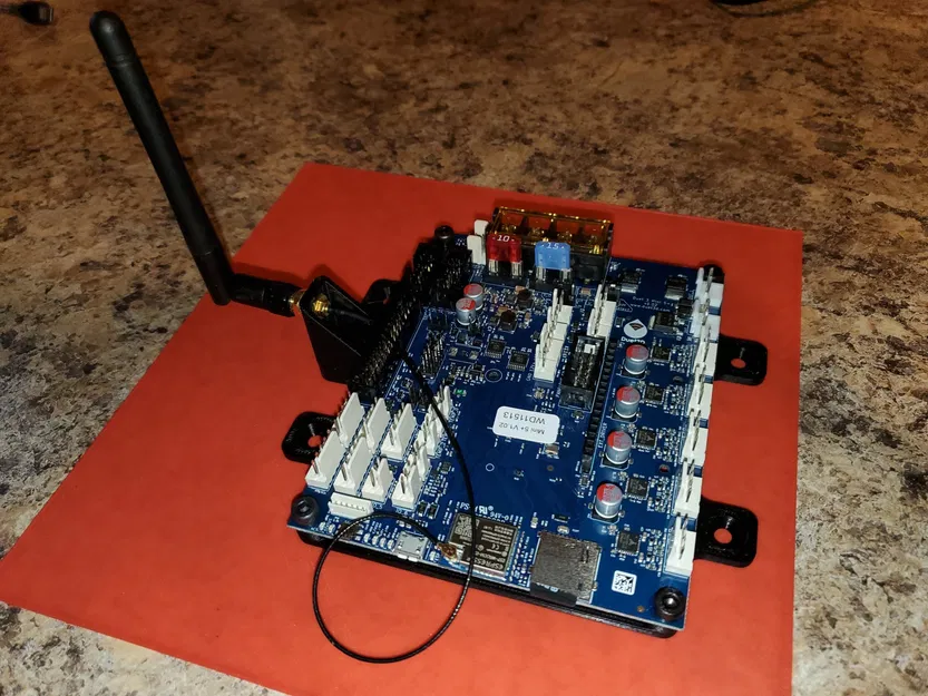 Giá đỡ Duet3 Mini5+ với hỗ trợ ăng-ten Wi-Fi - Image 1