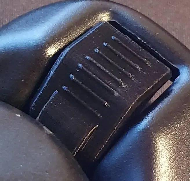 Sửa nút chốt mui xe Mazda MX-5 Miata với vít điều chỉnh - Image 5