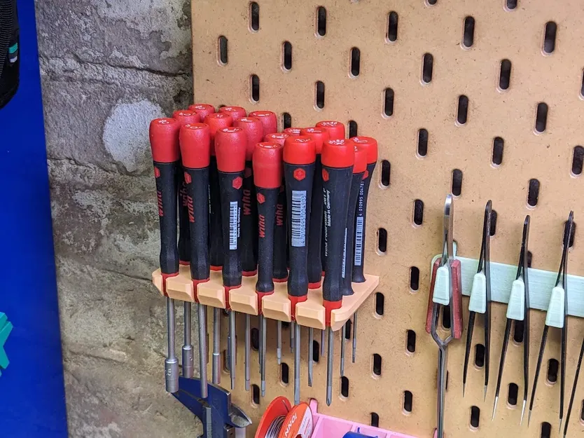 Giá đỡ tua vít Wiha Picofinish cho hệ thống bảng treo Skadis - Image 1