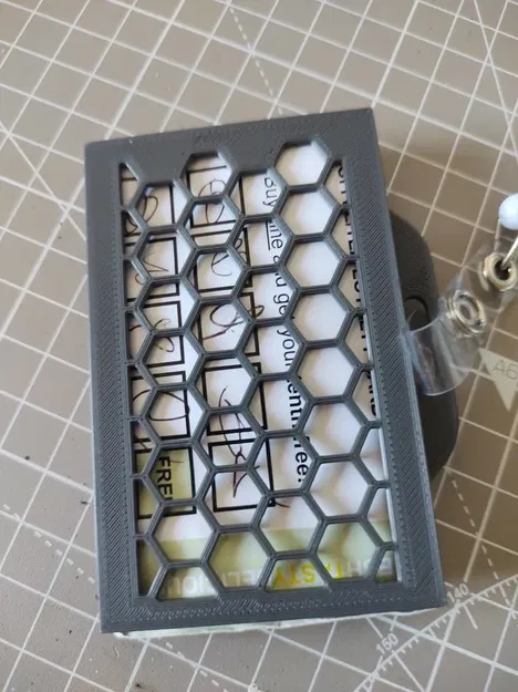 Giá đỡ thẻ ID với ngăn cho thẻ khách hàng giấy - Image 2