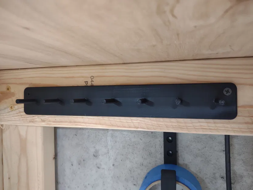 Giá đỡ bộ dụng cụ vặn đai Quinn Nut Driver - Image 2