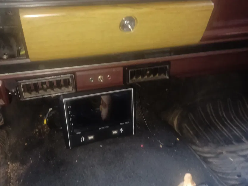Vỏ radio Double Din cho xe Wagoneer - Image 4