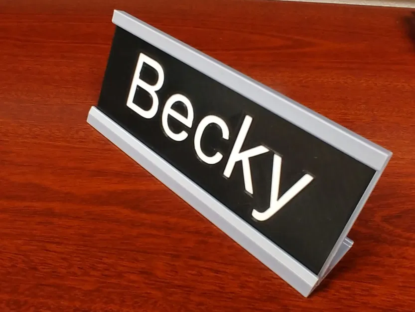 Bảng tên để bàn đơn giản và khung bảng tên trống - Image 1