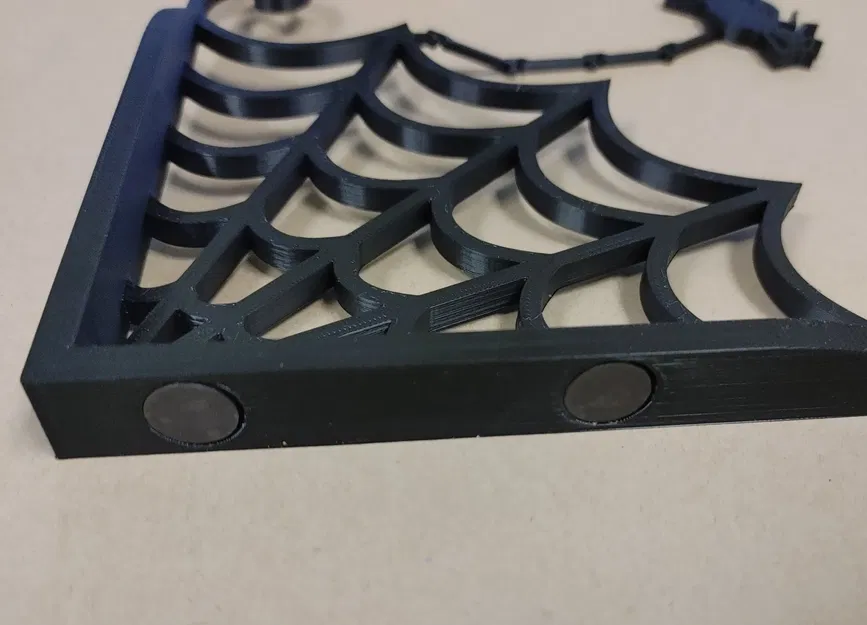 Trang trí Halloween mạng nhện góc với nhện in sẵn - Image 9