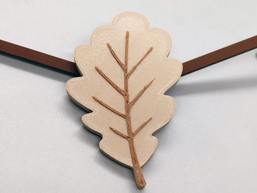 Dây trang trí lá mùa thu và quả thông cho ngày lễ - Image 3