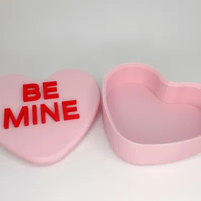 Hộp kẹo hình trái tim "Be Mine" cho ngày Valentine