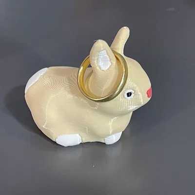 Mô hình thỏ con dễ thương với khả năng giữ nhẫn