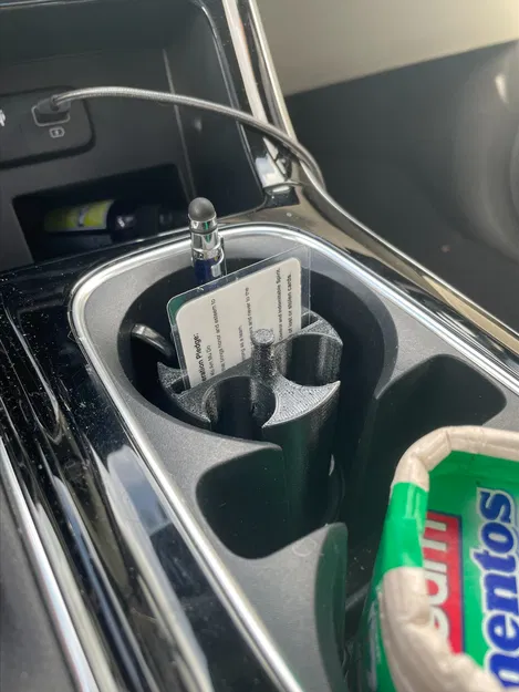 Giá đỡ cốc ô tô kiêm phân loại tiền xu và bút - Image 1